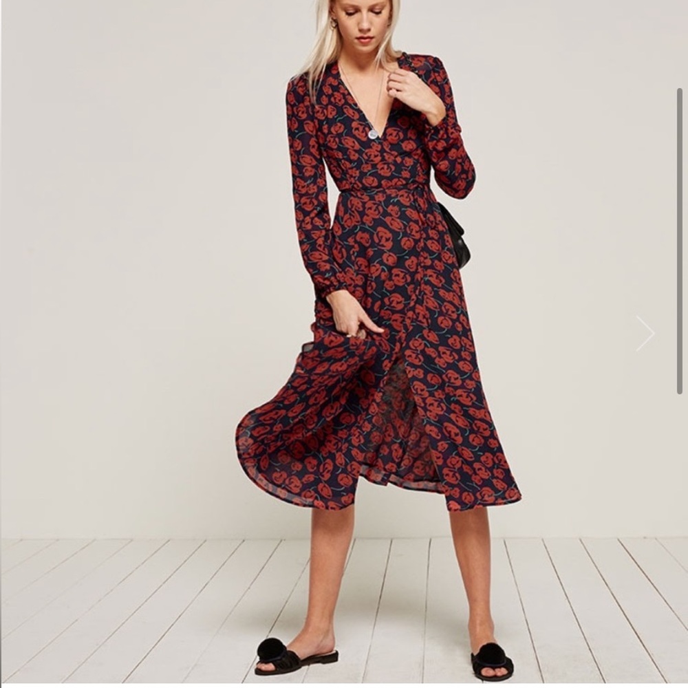 Gorgeous Reformation Chelsea Floral Wrap Dress